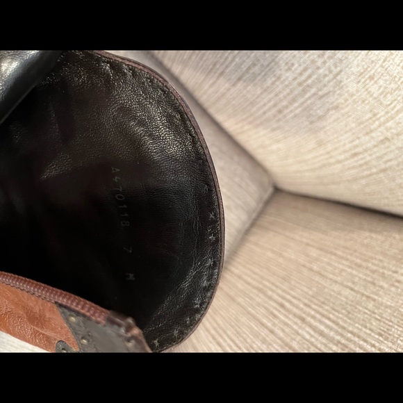 Country Western style above ankle boots. Light weight & comfy. Good condition. - Picture 7 of 10